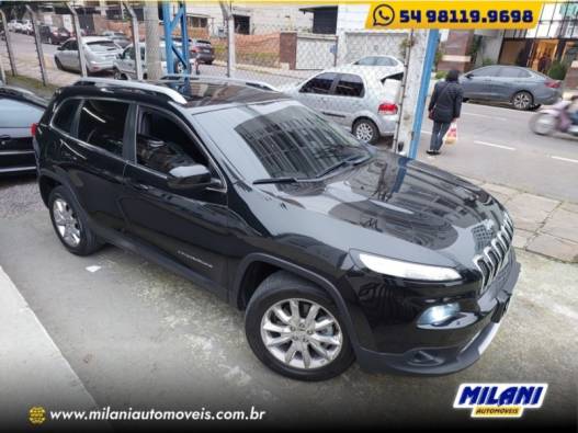 JEEP - CHEROKEE - 2015/2015 - Preta - R$ 97.900,00
