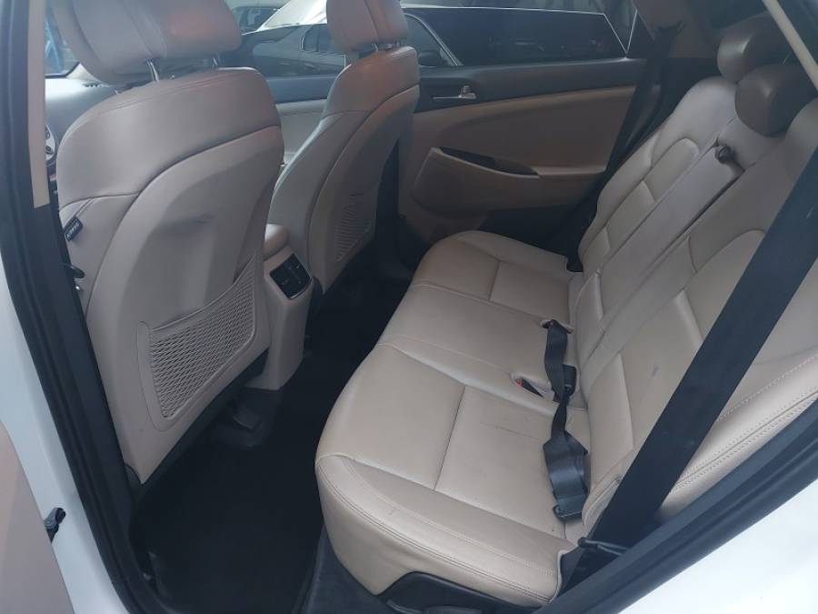 HYUNDAI - TUCSON - 2017/2018 - Branca - R$ 97.900,00