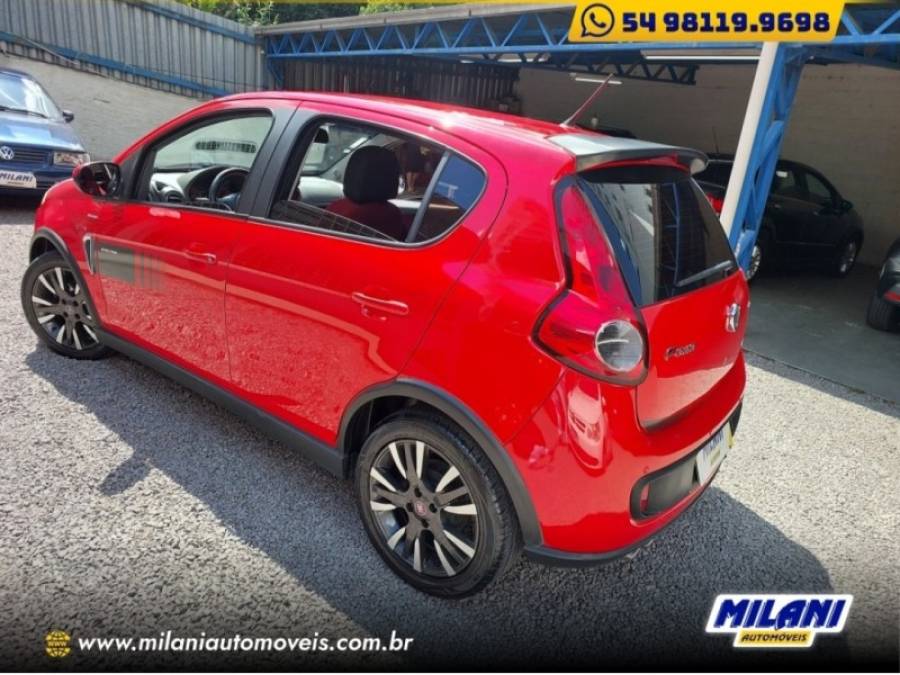 FIAT - PALIO - 2012/2013 - Vermelha - R$ 42.900,00