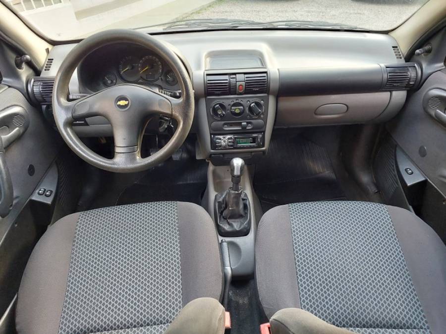 CHEVROLET - CORSA - 2011/2012 - Cinza - R$ 28.900,00
