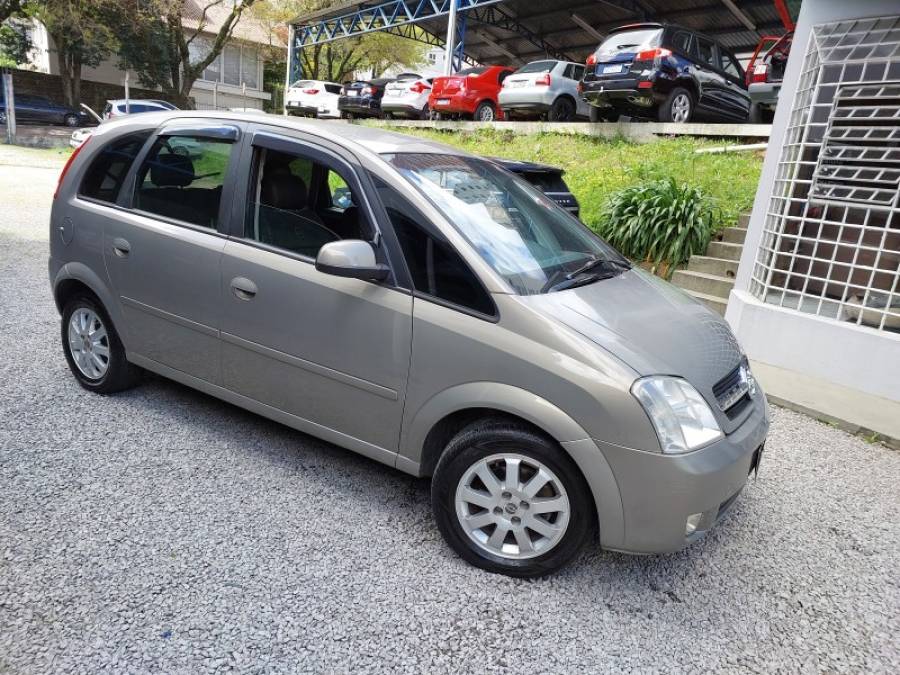 CHEVROLET - MERIVA - 2002/2003 - Bege - R$ 22.800,00