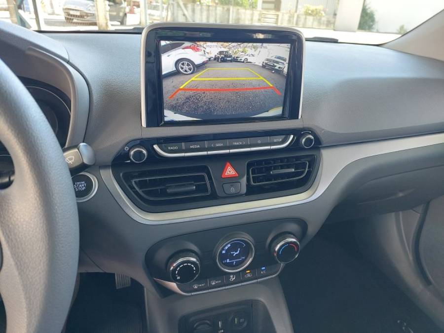 HYUNDAI - HB20S - 2022/2022 - Bege - R$ 84.500,00