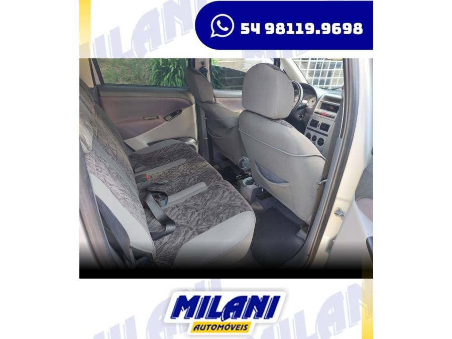 FIAT - IDEA - 2006/2006 - Prata - R$ 26.500,00