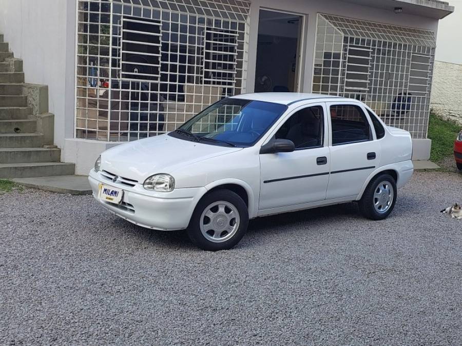 CHEVROLET - CORSA - 1998/1999 - Branca - R$ 14.900,00