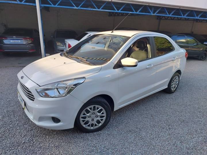 FORD - KA - 2017/2018 - Branca - R$ 45.900,00