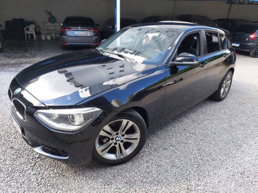 BMW - 118I - 2014/2015 - Preta - R$ 79.900,00