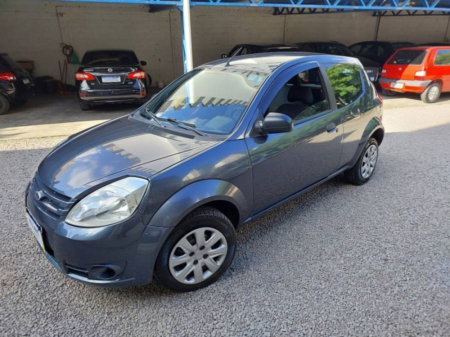 FORD - KA - 2010/2011 - Cinza - R$ 23.500,00