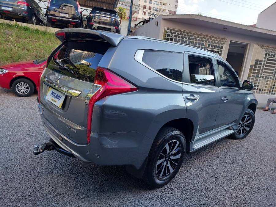 MITSUBISHI - PAJERO SPORT - 2019/2020 - Cinza - R$ 239.900,00