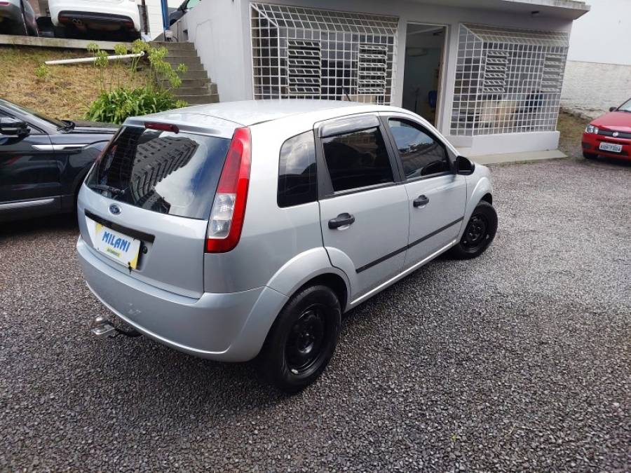 FORD - FIESTA - 2008/2008 - Prata - R$ 26.900,00