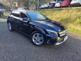 MERCEDES-BENZ - GLA 200 - 2014/2015 - Preta - R$ 111.900,00