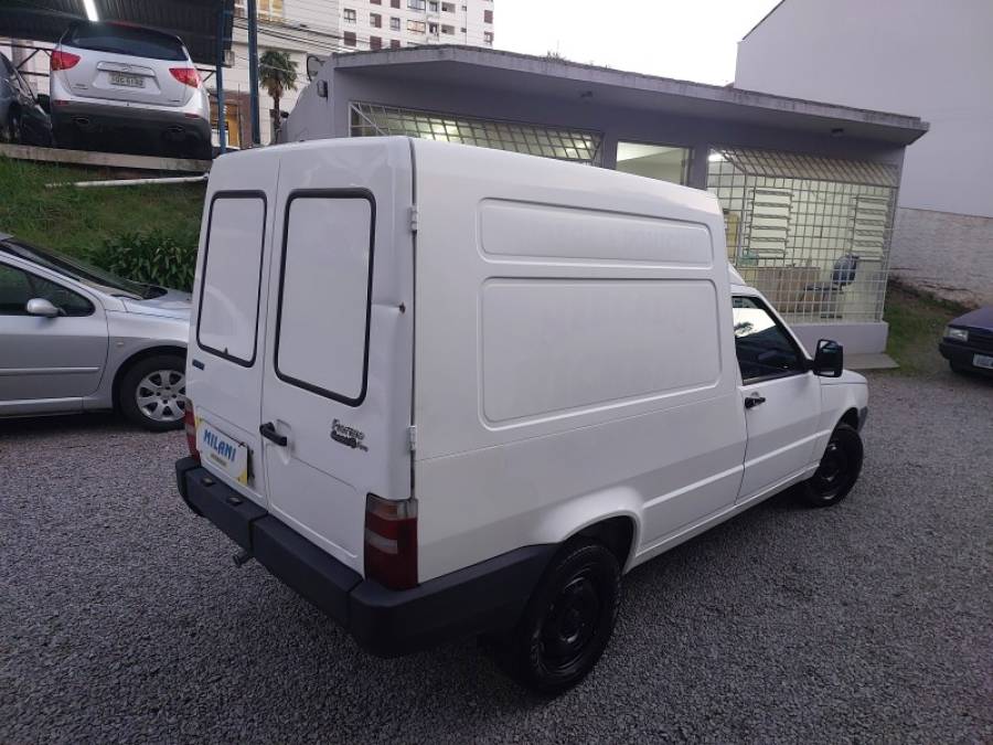 FIAT - FIORINO - 2007/2007 - Branca - R$ 31.900,00