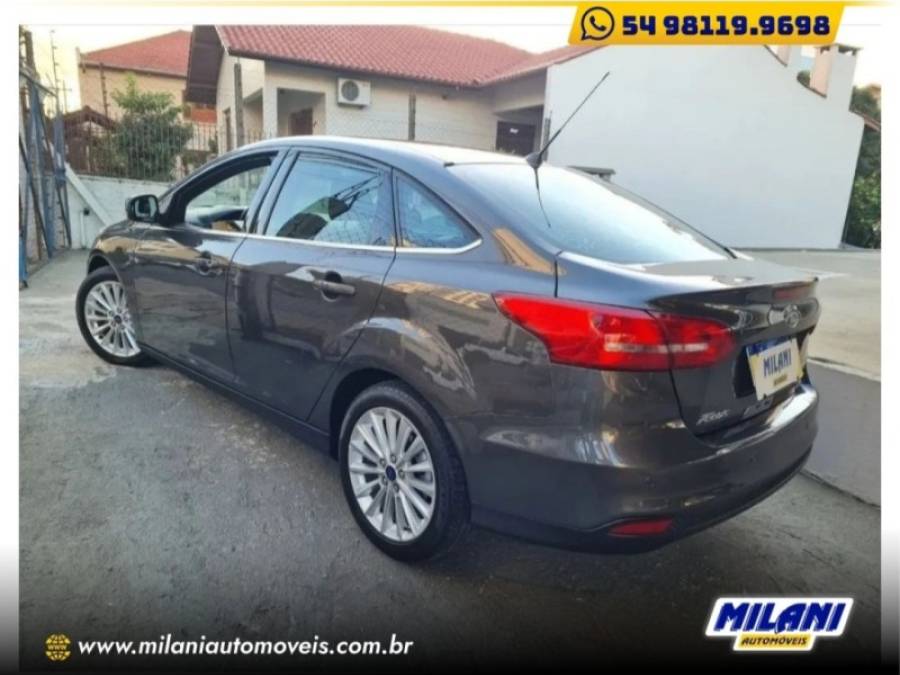 FORD - FOCUS - 2016/2016 - Cinza - R$ 66.900,00