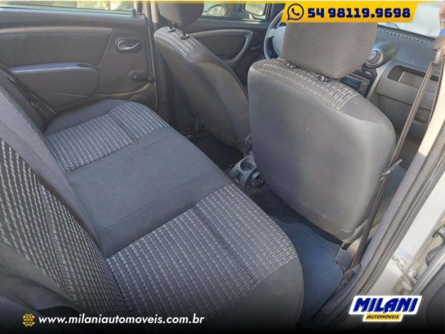 RENAULT - SANDERO - 2012/2012 - Prata - R$ 34.900,00