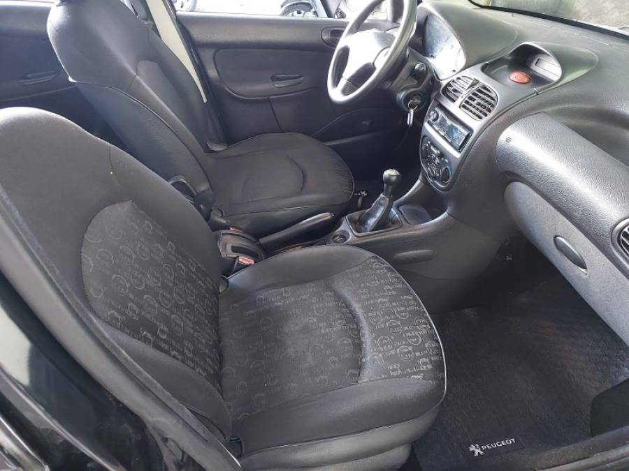 PEUGEOT - 206 - 2008/2008 - Preta - R$ 18.800,00