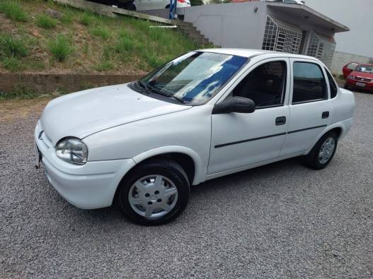 CHEVROLET - CORSA - 1998/1999 - Branca - R$ 14.500,00