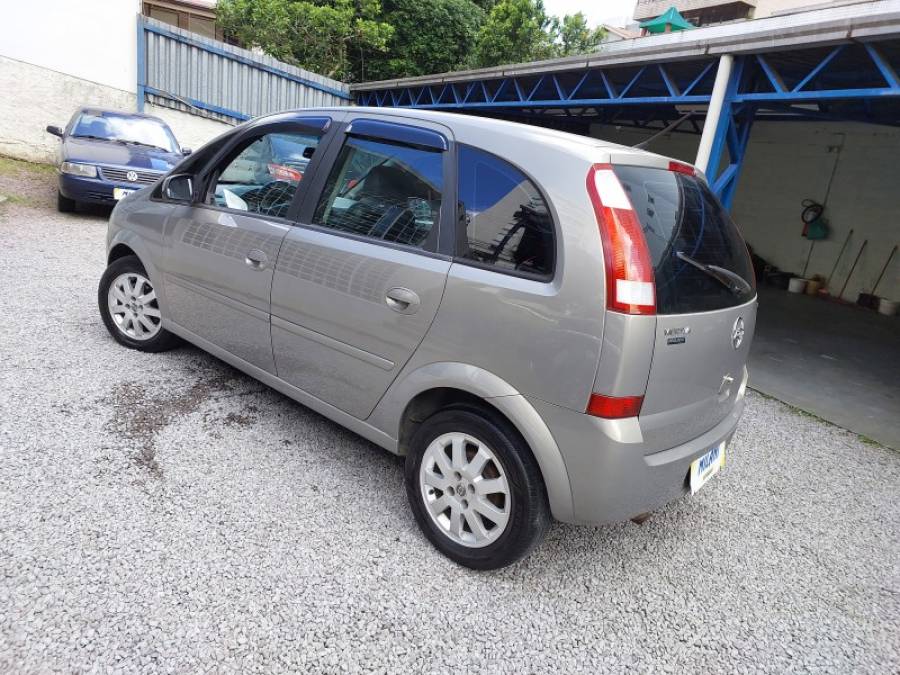 CHEVROLET - MERIVA - 2002/2003 - Bege - R$ 22.800,00