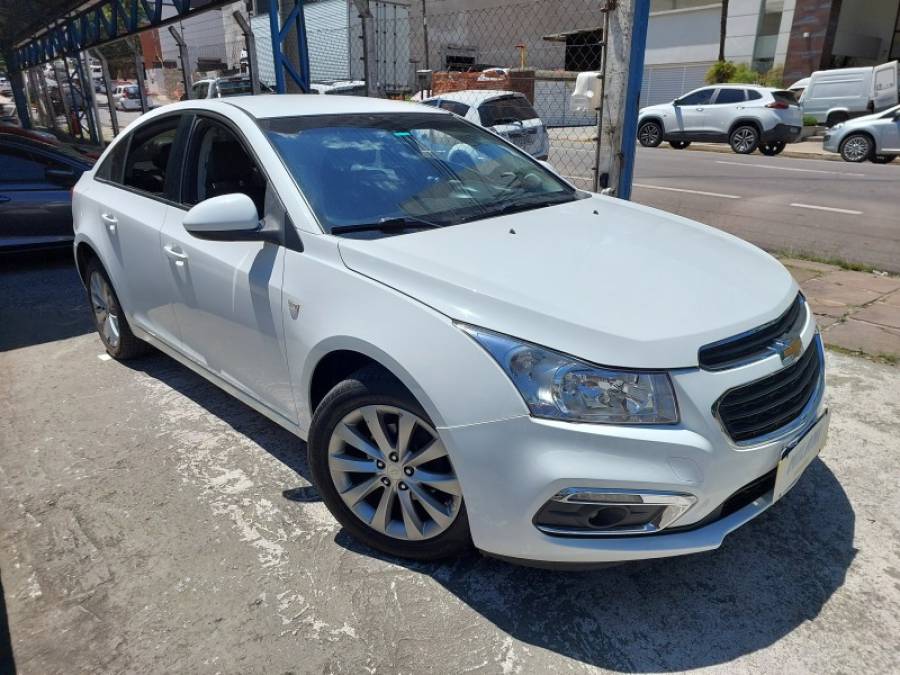 CHEVROLET - CRUZE - 2015/2016 - Branca - R$ 74.900,00