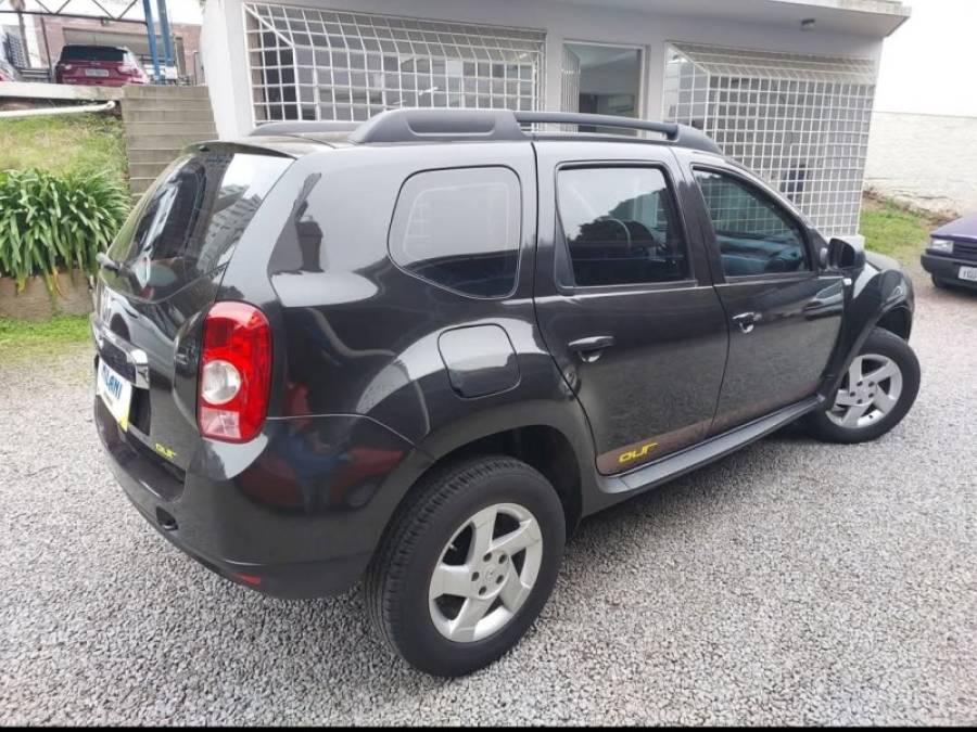 RENAULT - DUSTER - 2014/2015 - Preta - R$ 55.900,00