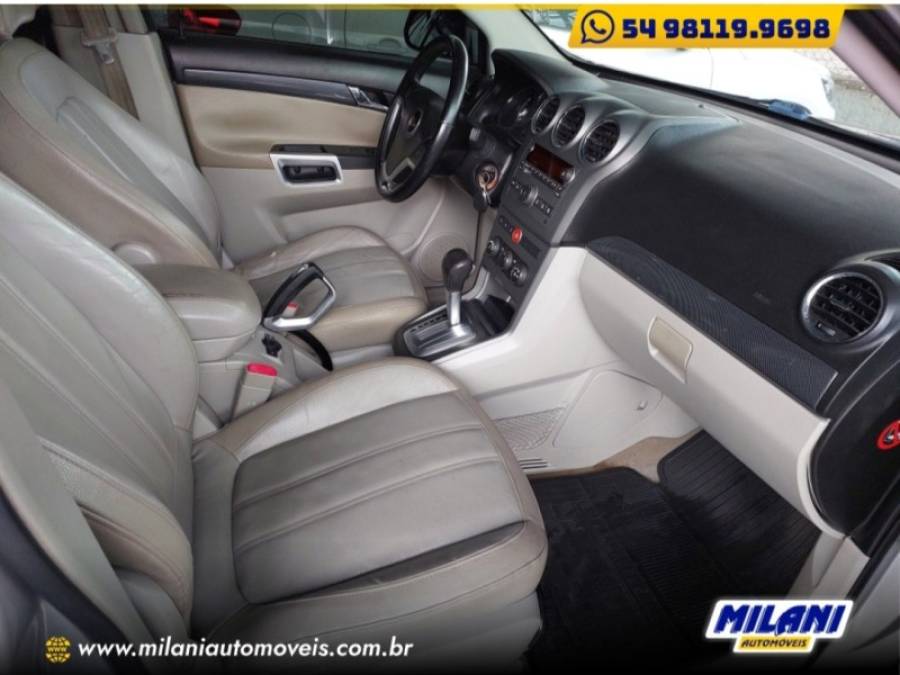 CHEVROLET - CAPTIVA - 2008/2009 - Prata - R$ 37.500,00