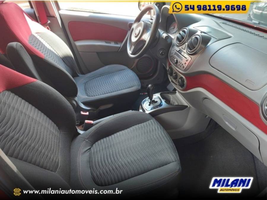 FIAT - PALIO - 2012/2013 - Vermelha - R$ 42.900,00