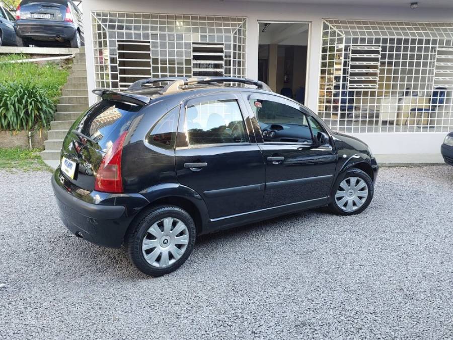 CITROËN - C3 - 2005/2006 - Preta - R$ 20.500,00