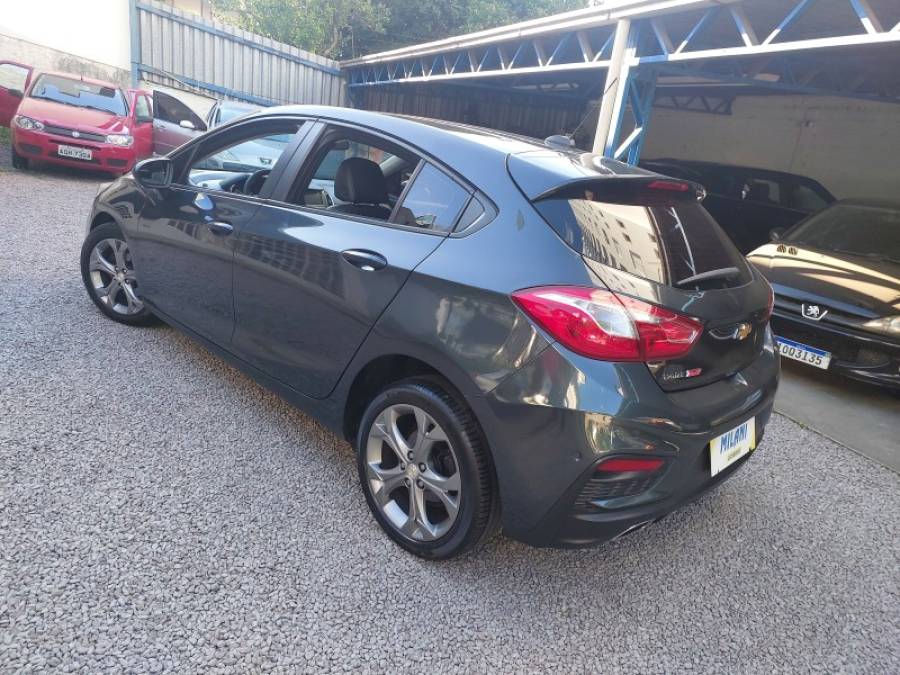 CHEVROLET - CRUZE - 2016/2017 - Cinza - R$ 83.500,00