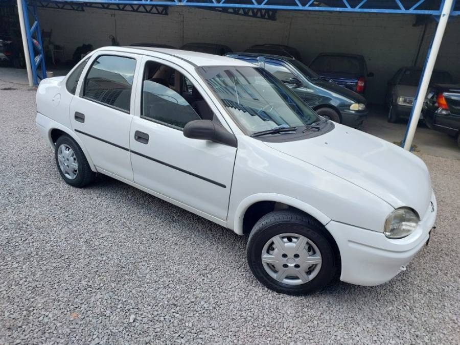 CHEVROLET - CORSA - 1998/1999 - Branca - R$ 14.500,00