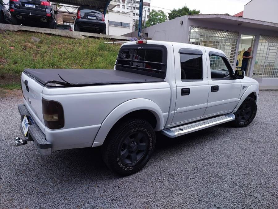 FORD - RANGER - 2007/2008 - Branca - R$ 53.500,00