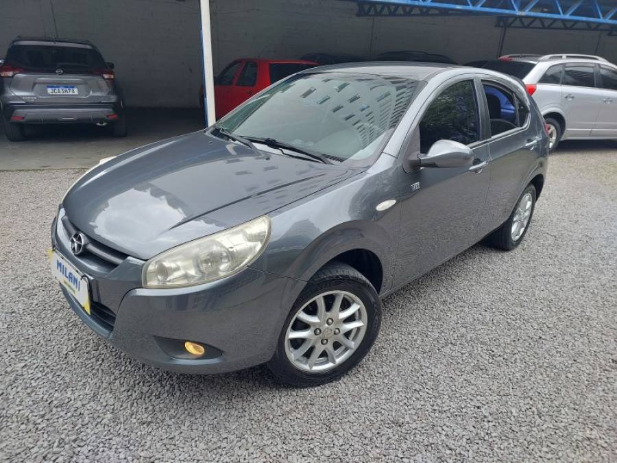 JAC - J3 - 2011/2012 - Cinza - R$ 25.900,00