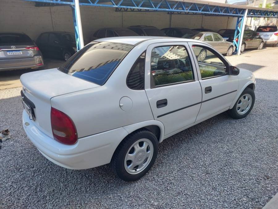 CHEVROLET - CORSA - 1998/1999 - Branca - R$ 14.900,00