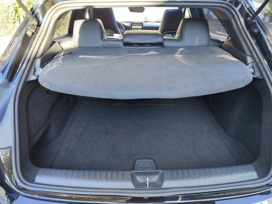 MERCEDES-BENZ - GLA 200 - 2014/2015 - Preta - R$ 111.900,00
