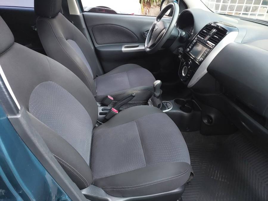 NISSAN - MARCH - 2015/2016 - Azul - R$ 47.500,00