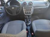 VOLKSWAGEN - VOYAGE - 2012/2013 - Branca - R$ 35.900,00