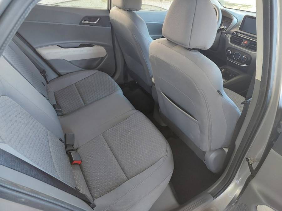 HYUNDAI - HB20S - 2022/2022 - Bege - R$ 84.500,00