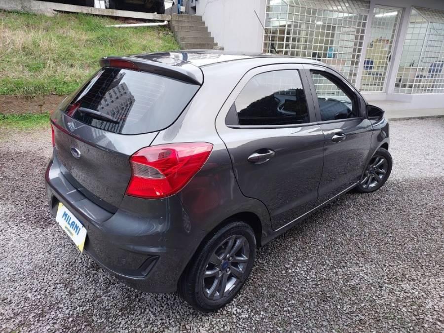 FORD - KA - 2018/2019 - Cinza - R$ 57.500,00