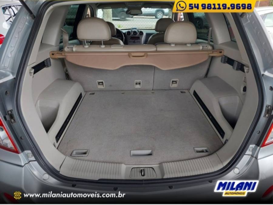 CHEVROLET - CAPTIVA - 2008/2009 - Prata - R$ 37.500,00