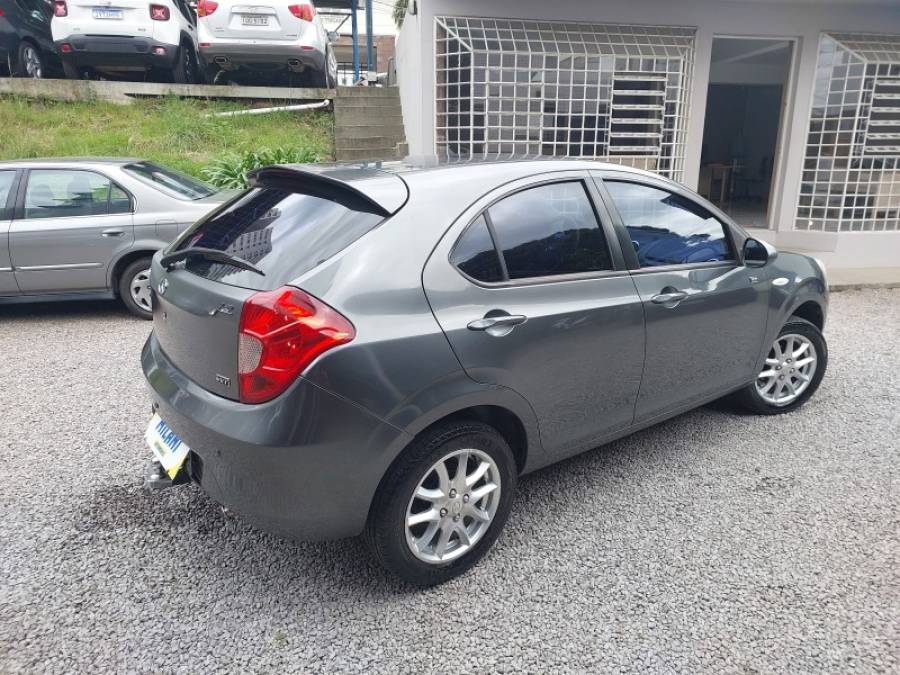 JAC - J3 - 2011/2012 - Cinza - R$ 25.900,00