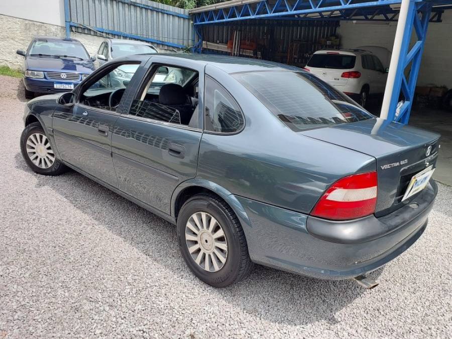 CHEVROLET - VECTRA - 1997/1997 - Cinza - R$ 17.500,00