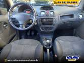 CITROËN - C3 - 2007/2008 - Cinza - R$ 25.900,00