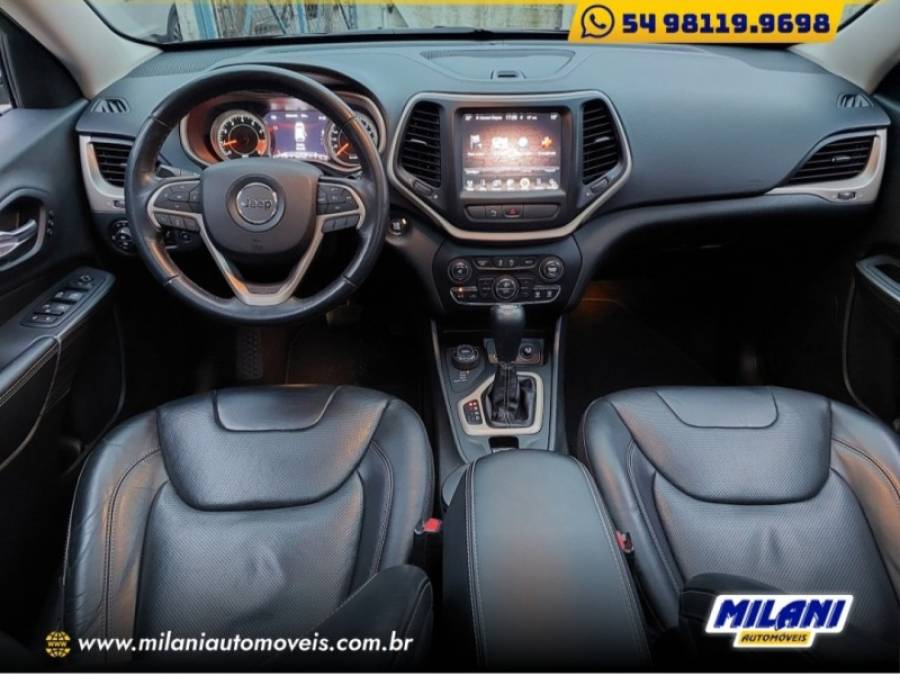 JEEP - CHEROKEE - 2015/2015 - Preta - R$ 97.900,00