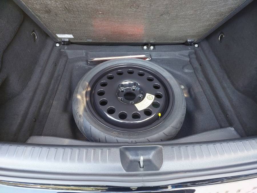 MERCEDES-BENZ - GLA 200 - 2014/2015 - Preta - R$ 111.900,00