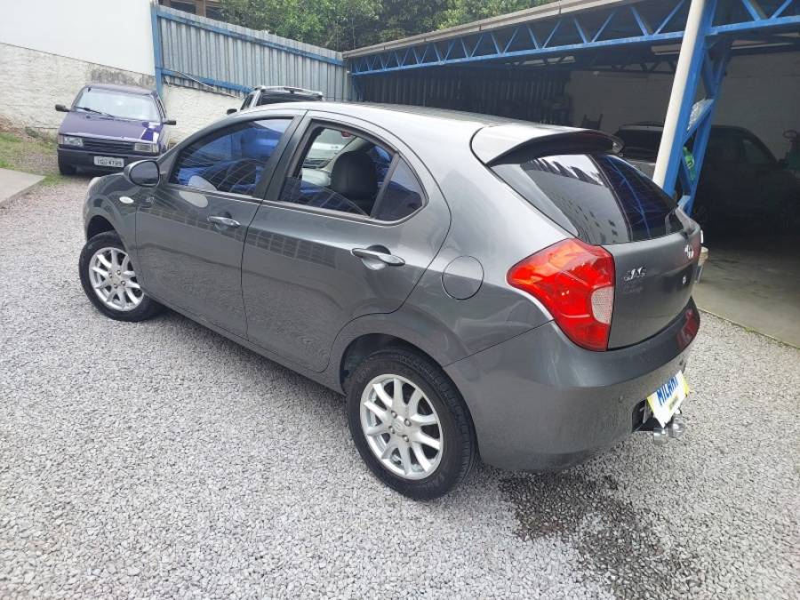 JAC - J3 - 2011/2012 - Cinza - R$ 25.900,00