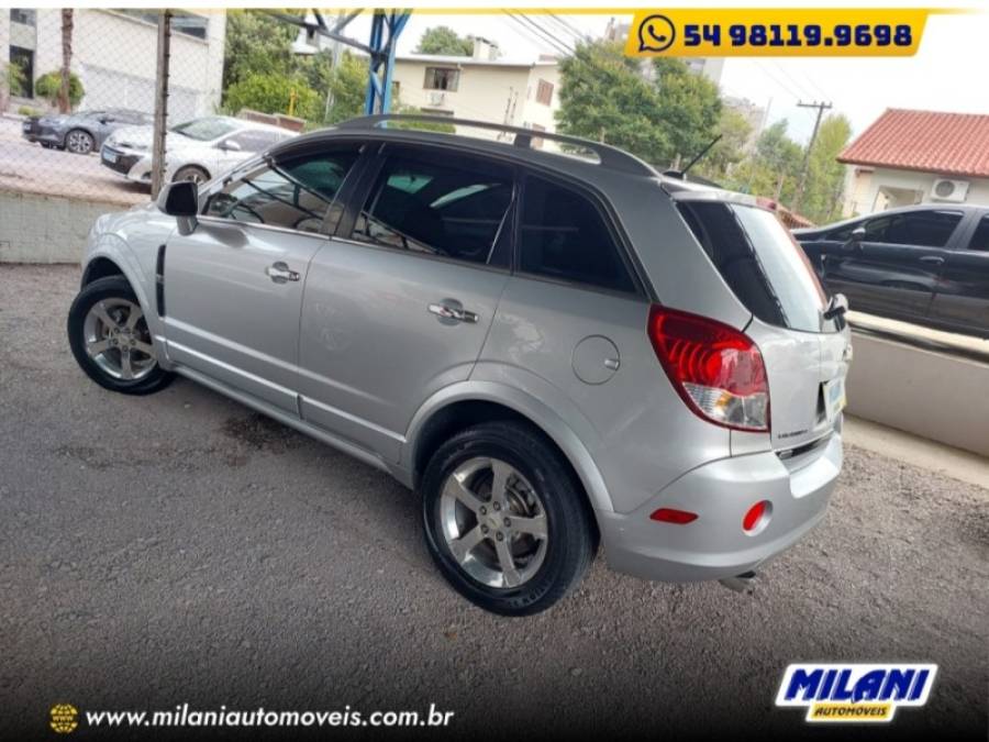 CHEVROLET - CAPTIVA - 2008/2009 - Prata - R$ 37.500,00