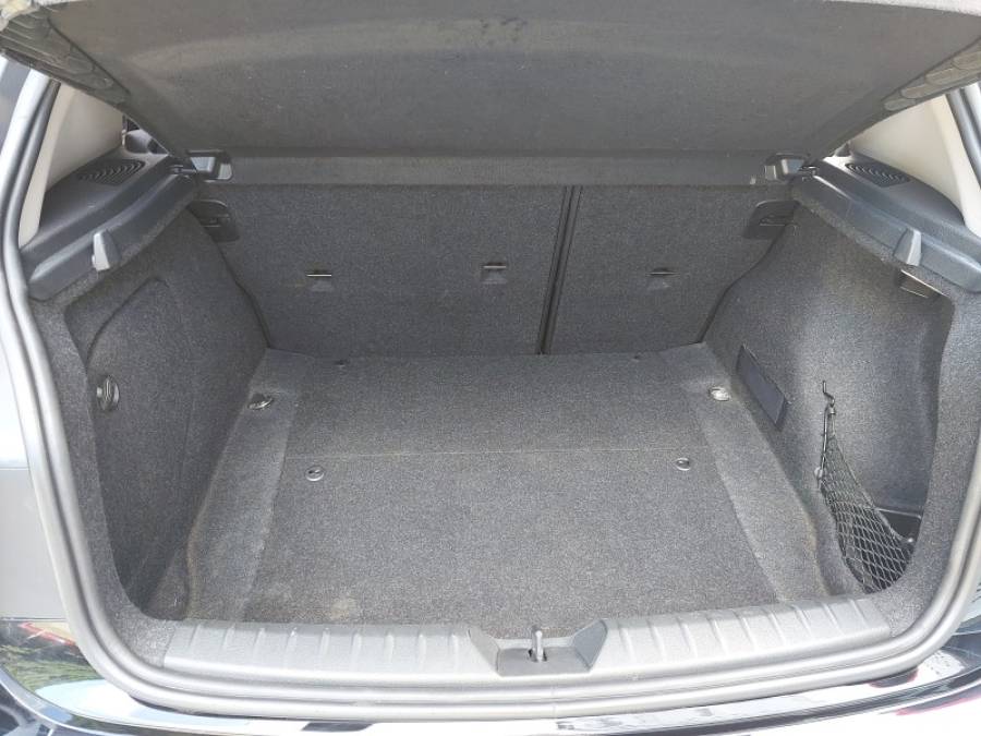 BMW - 118I - 2014/2015 - Preta - R$ 79.900,00