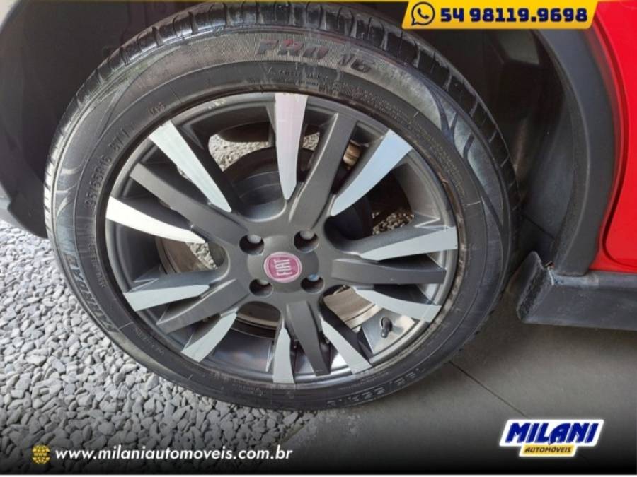 FIAT - PALIO - 2012/2013 - Vermelha - R$ 42.900,00