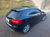 MERCEDES-BENZ - GLA 200 - 2014/2015 - Preta - R$ 111.900,00