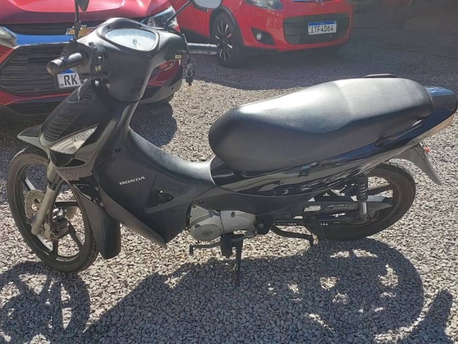 HONDA - BIZ 125 - 2006/2007 - Preta - R$ 9.000,00
