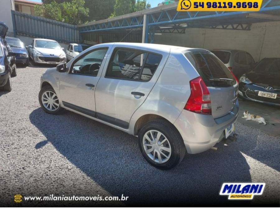 RENAULT - SANDERO - 2012/2012 - Prata - R$ 34.900,00