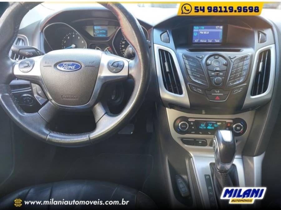 FORD - FOCUS - 2013/2014 - Prata - R$ 52.900,00