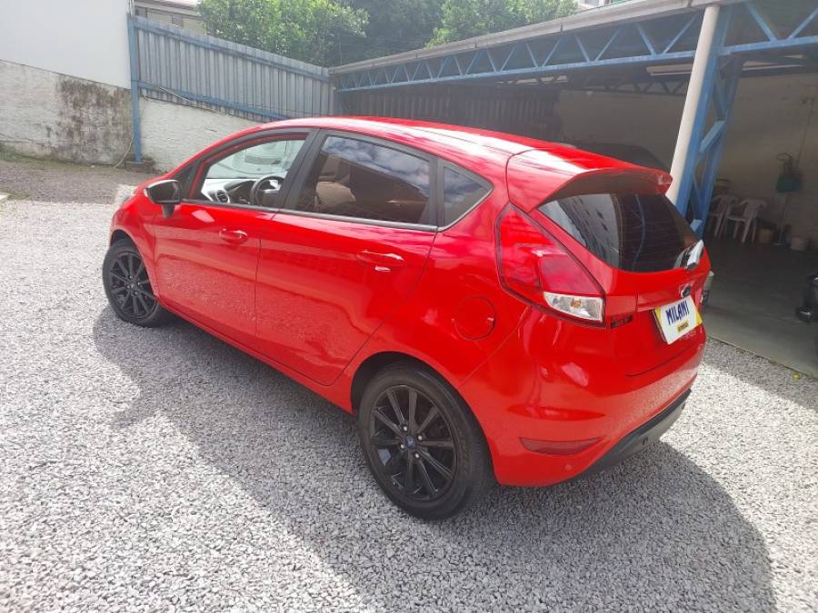 FORD - FIESTA - 2018/2018 - Vermelha - Sob Consulta